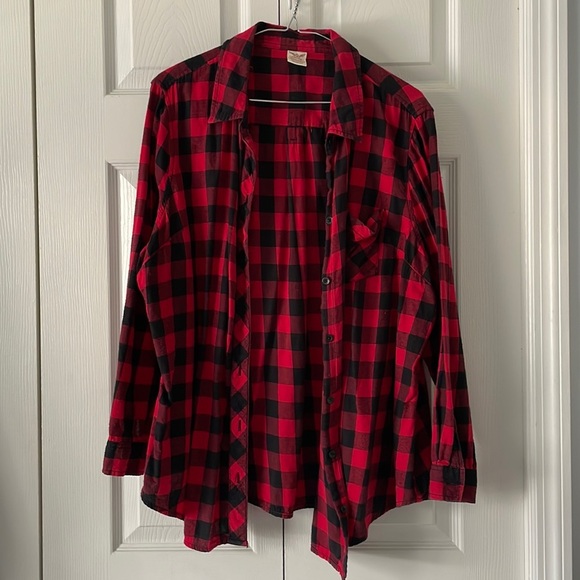 Plaid Button-Up Top - Picture 1 of 2